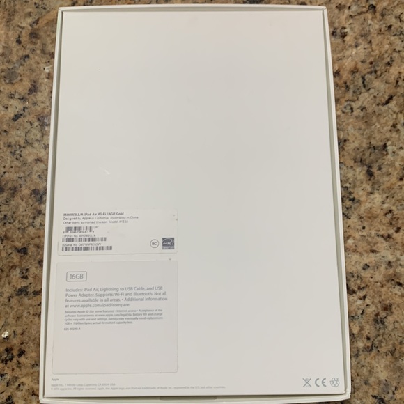 Empty Apple iPad Air box - Picture 4 of 7